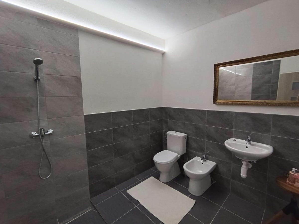 Apartmany Nad Splavem Znojmo Buitenkant foto